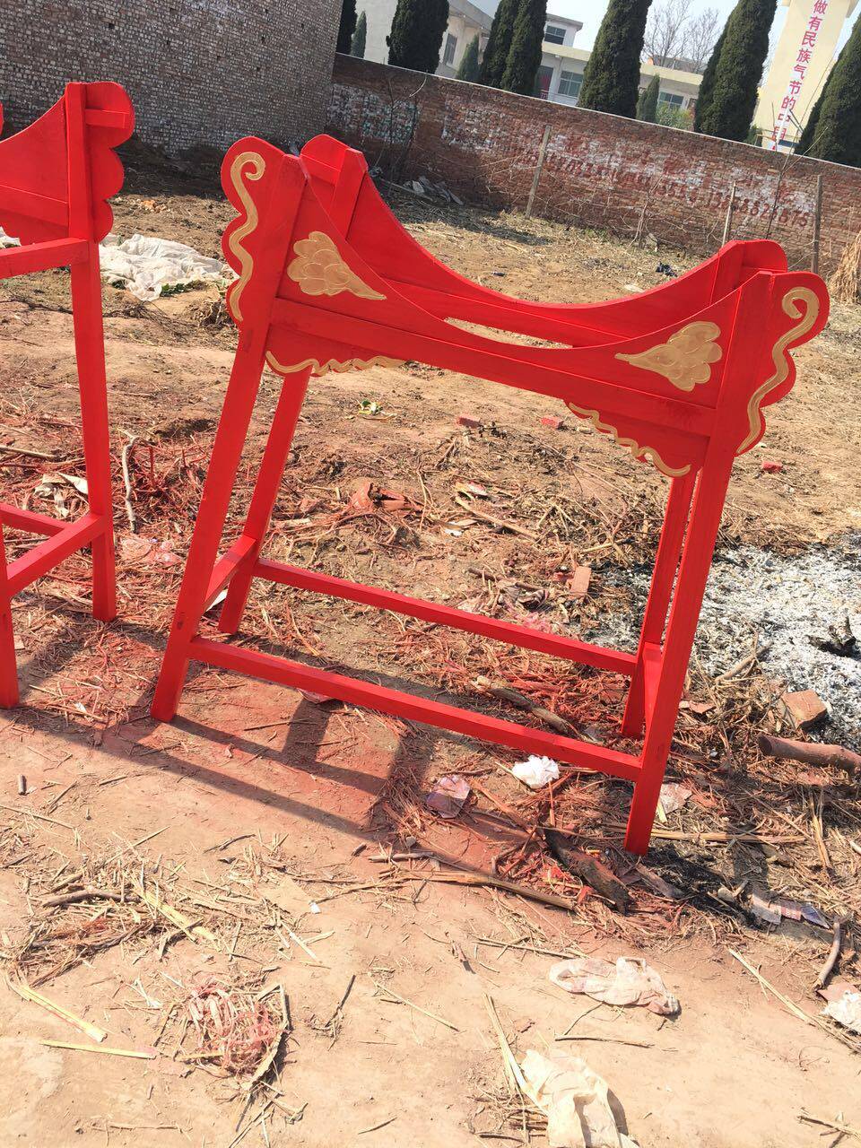 16 inches 18 inches 24 inches 1 meter 1.5 meters 2 meters wooden drum stand vertical war drum drum stand big drum drum rack hall drum stand