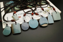 Song Jinyuan Jun porcelain ancient porcelain necklace Hanfu tea dress sweater chain Sky blue sky blue moon white