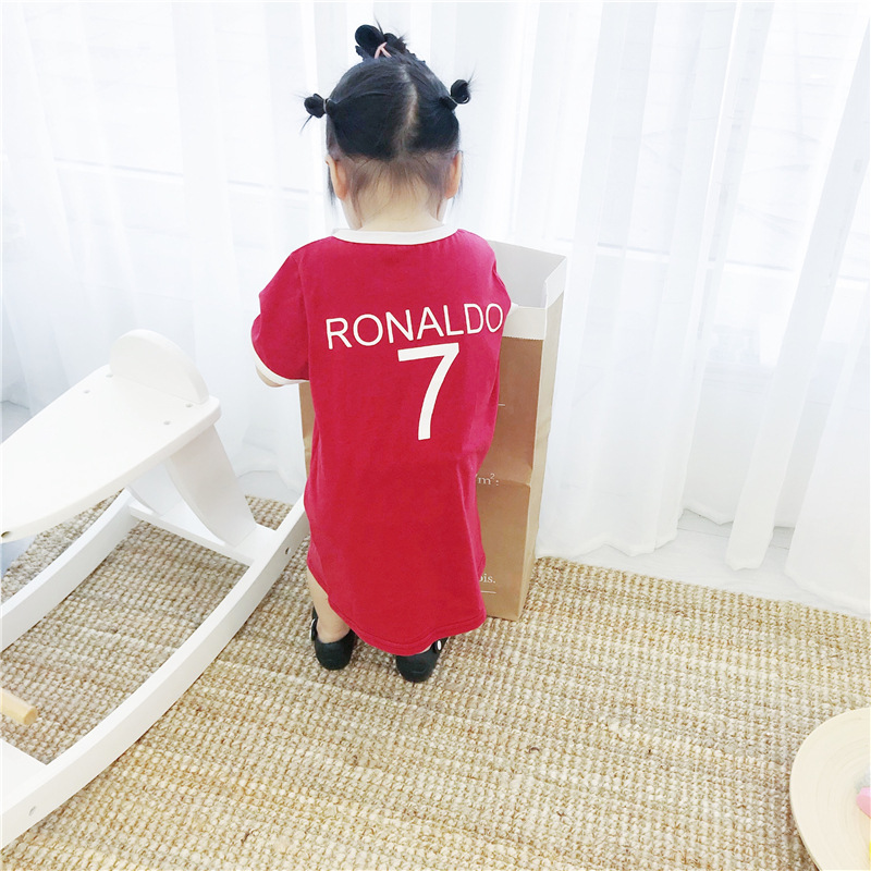 Quần áo trẻ em cô gái T-Shirt mùa hè 2018 mới nữ bé trong chiếc áo khoác dài Nga World Cup thời trang jersey