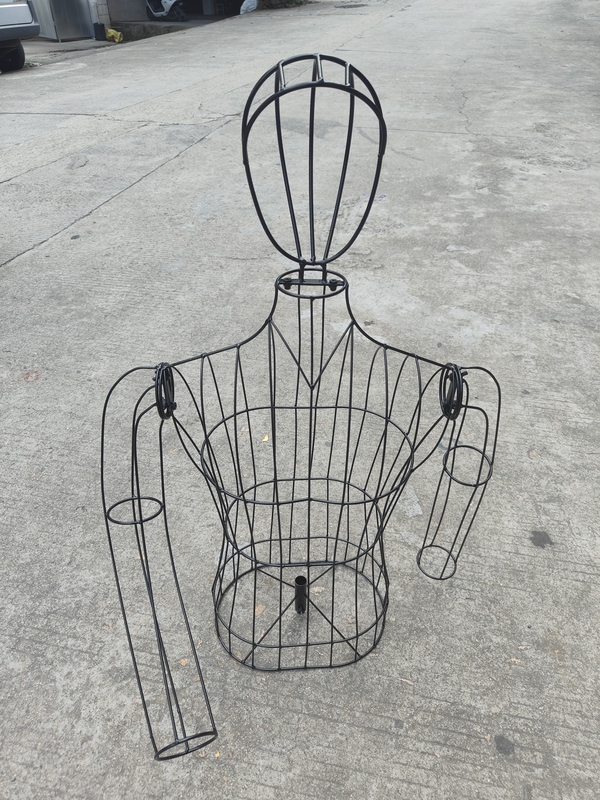 Iron Art Male Mannequin Clothing Rack Human Body Prop Photography Display Stand with Arms