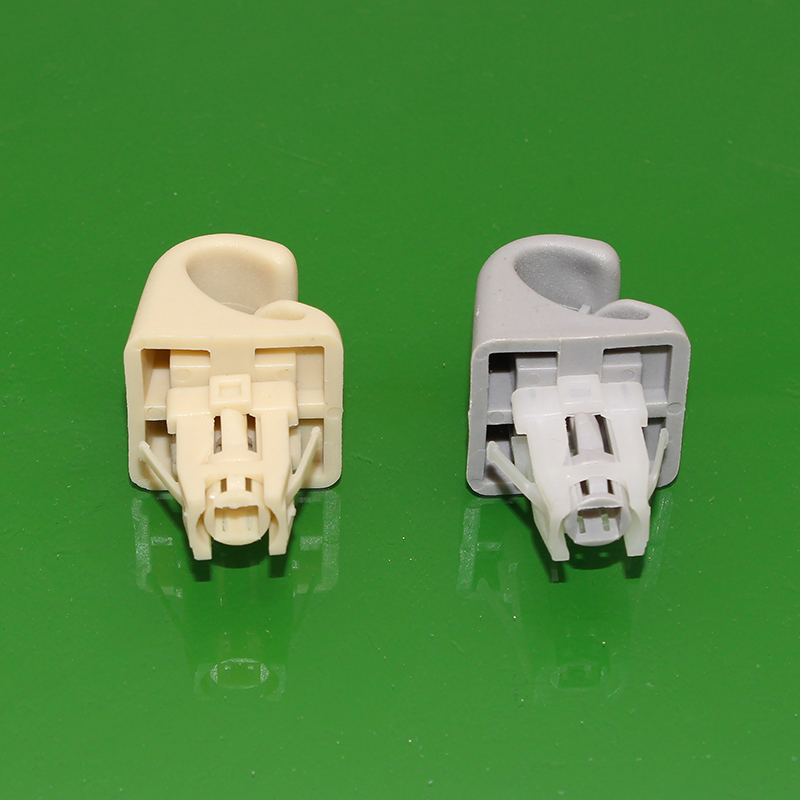 Áp dụng BYD F3R tấm che nắng sê-ri clip F3R / F6 / Foller thẻ khóa phụ tùng xe hơi - Những bộ phận xe ô tô kinh doanh phụ tùng ô tô