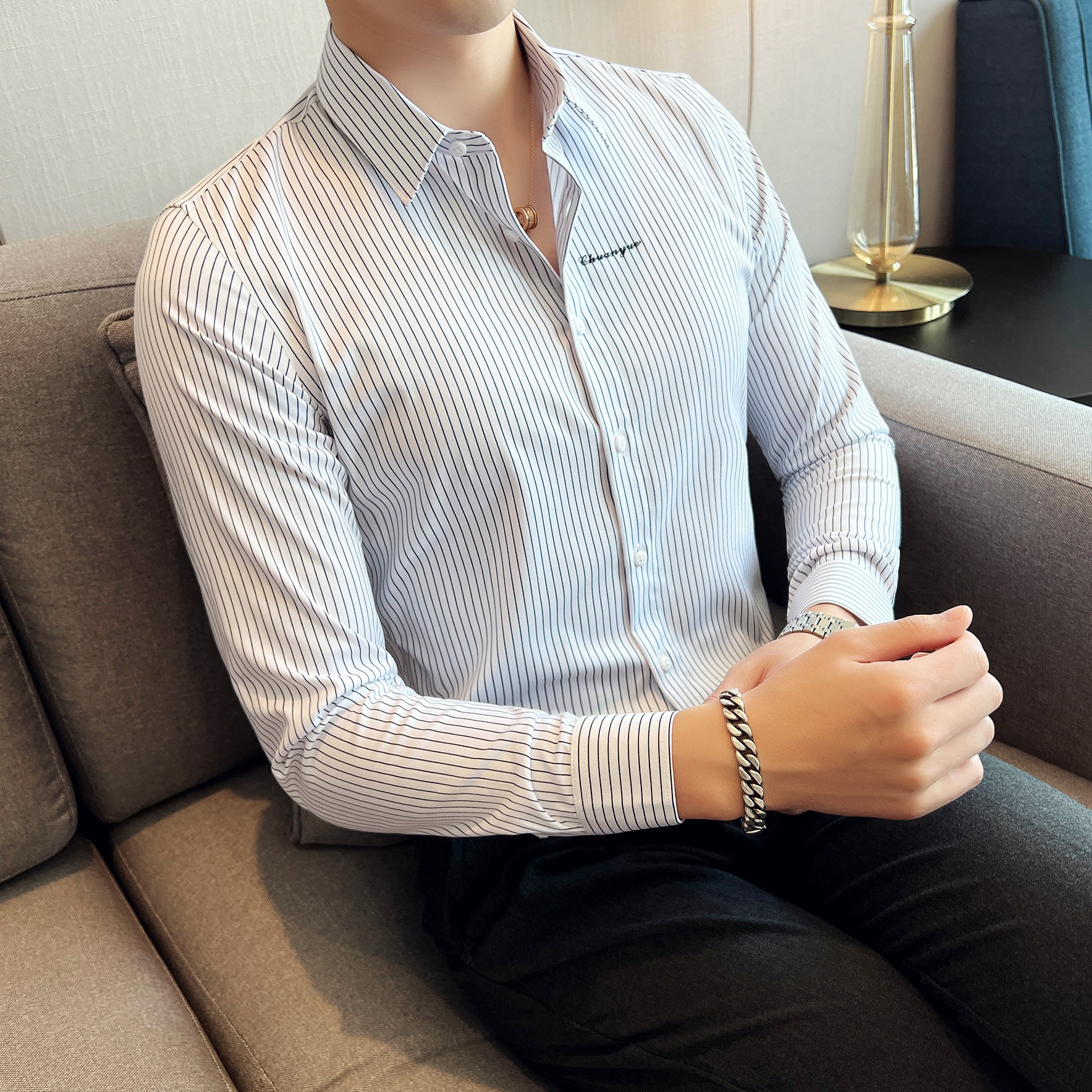 Men's Long-Sleeve Spring and Autumn White Shirt, Business Slim-Fit Professional Formal Embroidered Striped Shirt, Casual Youth Base Layer Trendy