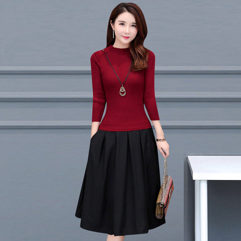 Lady's women's clothing 2022 winter skirt new suit dress autumn and winter fake two-piece Western style base mother