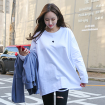 White Long Sleeve T-Shirt Woman 2022 Chunqiu New Broken Hole Loose Pure Cotton Inner long Covered Spanking Undershirt