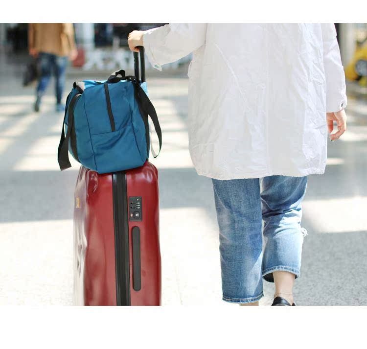 Túi du lịch gấp du lịch có thể được đặt túi xe đẩy bà mẹ và trẻ em túi sling tập thể dục xách tay túi xách lên xuống cho nam và nữ vali hello kitty