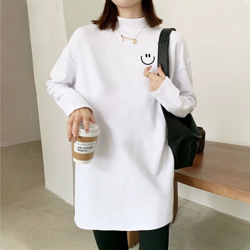 Белая цветная приятная телу осенняя бархатная футболка, лонгслив, высокий воротник, в западном стиле, 2023, свободный крой