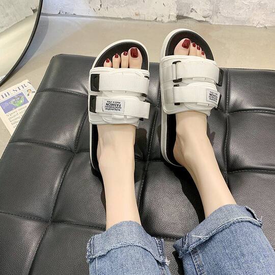 夏季2025新款网红外穿凉拖鞋女潮流个性时尚一字拖情侣厚底沙滩鞋