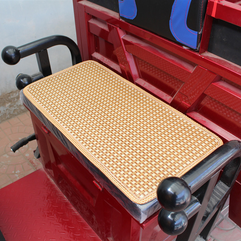 Electric tricycle seat cushion summer sunscreen heat insulation seat cushion thickened breathable moisture-proof four-season tricycle universal cushion