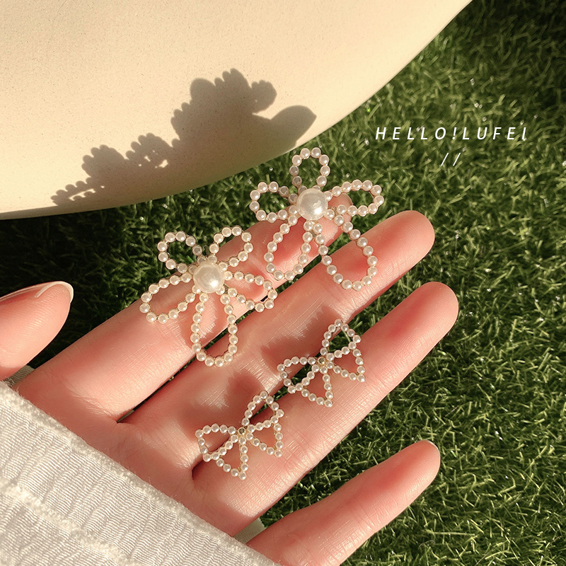 Korean sweet pearl flower earrings cute bow girl earrings niche design summer temperament earrings