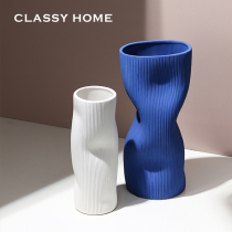 Klein Blue and White Texture Ceramic Vase ins Modern Simple Nordic Light Luxury Flower Flower Flower Guest Restaurant Ornaments