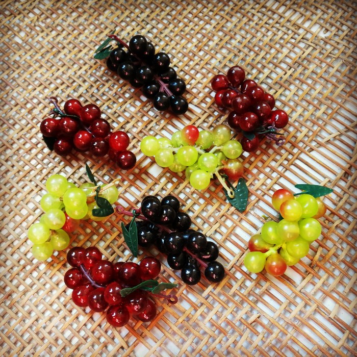 Senteo DIY mini grape Zakka photo-prop simulation flower emulated fruit soft rubber hand small grapes-Taobao