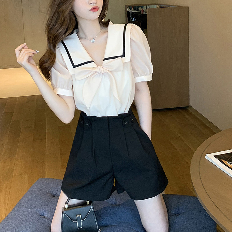 2022 summer new women's college style western style net red temperament shirt shorts two-piece suit summer fashion