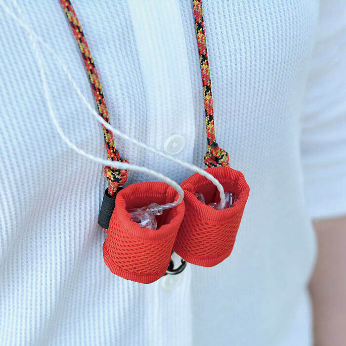 Japan VANNUYS brand headphone protector sleeve earbud protector earbud storage bag with neck lanyard