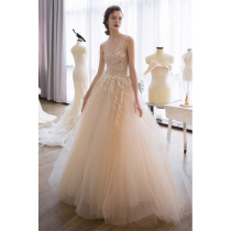 Main wedding dress 2020 new dress bride wedding forest department simple Qi tie tail light woman small man go out yarn woman