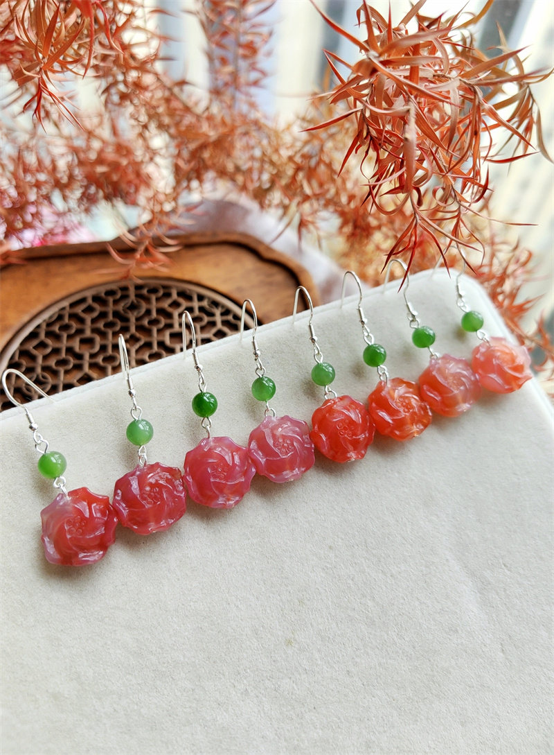 Серьги 天然粉盐源玛瑙牡丹花耳环和田碧玉耳饰新中式显白轻奢纯银耳饰女