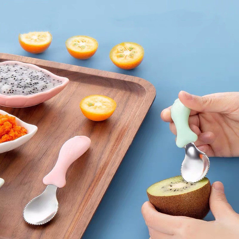 Baby stainless steel scraping mud spoon children's tableware eating fruit dredging non-staple food tool scraping apple mud spoon baby artifact