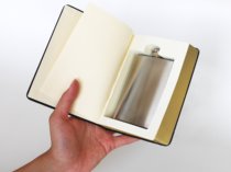 UK Suck UK hardcover book flagon Bible book book hip stainless steel portable outdoor Hulk