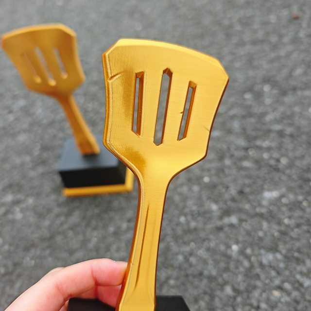 Golden Shovel Battle League of Legends Lol High-Precision Simulation Figurine Physical Model Birthday Gift Merchandise Trophy