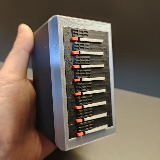 Delta Operation Blade Server Game Peripheral New Season S7 Hot Model High-Value Item Figure