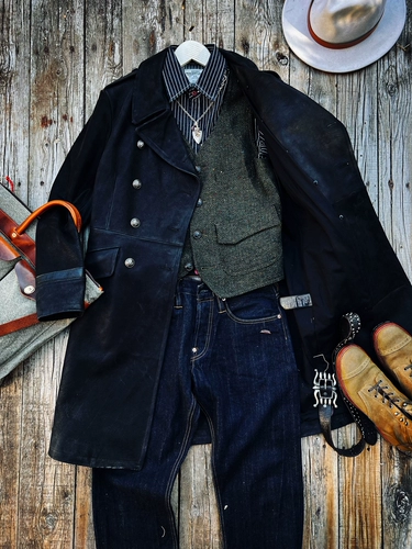 Ненавистная одежда слишком красивая, аппаратное обеспечение достаточно сложно, не тратьте хорошую фигуру. Военный слой достаточно