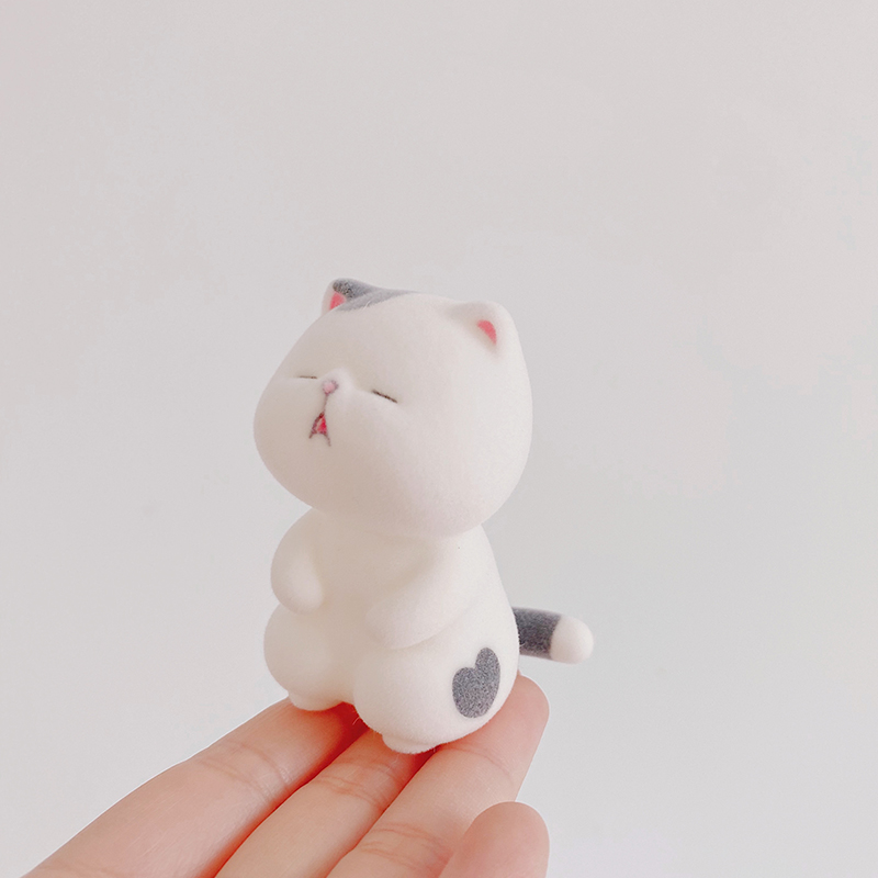 Cat strong baby flocking blind box cute doll B station whole box confirmed not repeat ACTOYS model girl heart