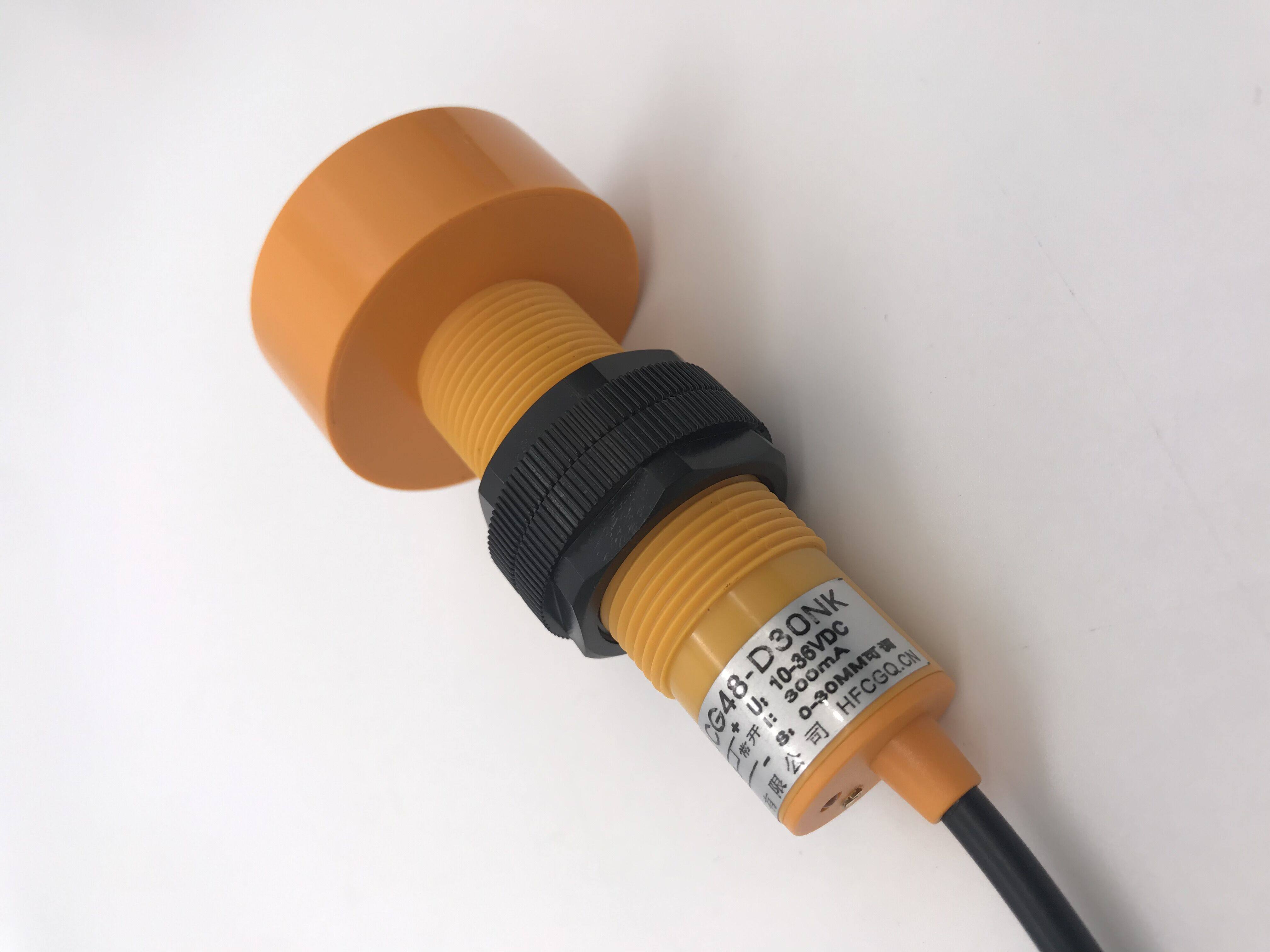 Bulk capacitive proximity switch 3 Line NPN PNP normal open closed detection liquid feed wood 2 Line 220V