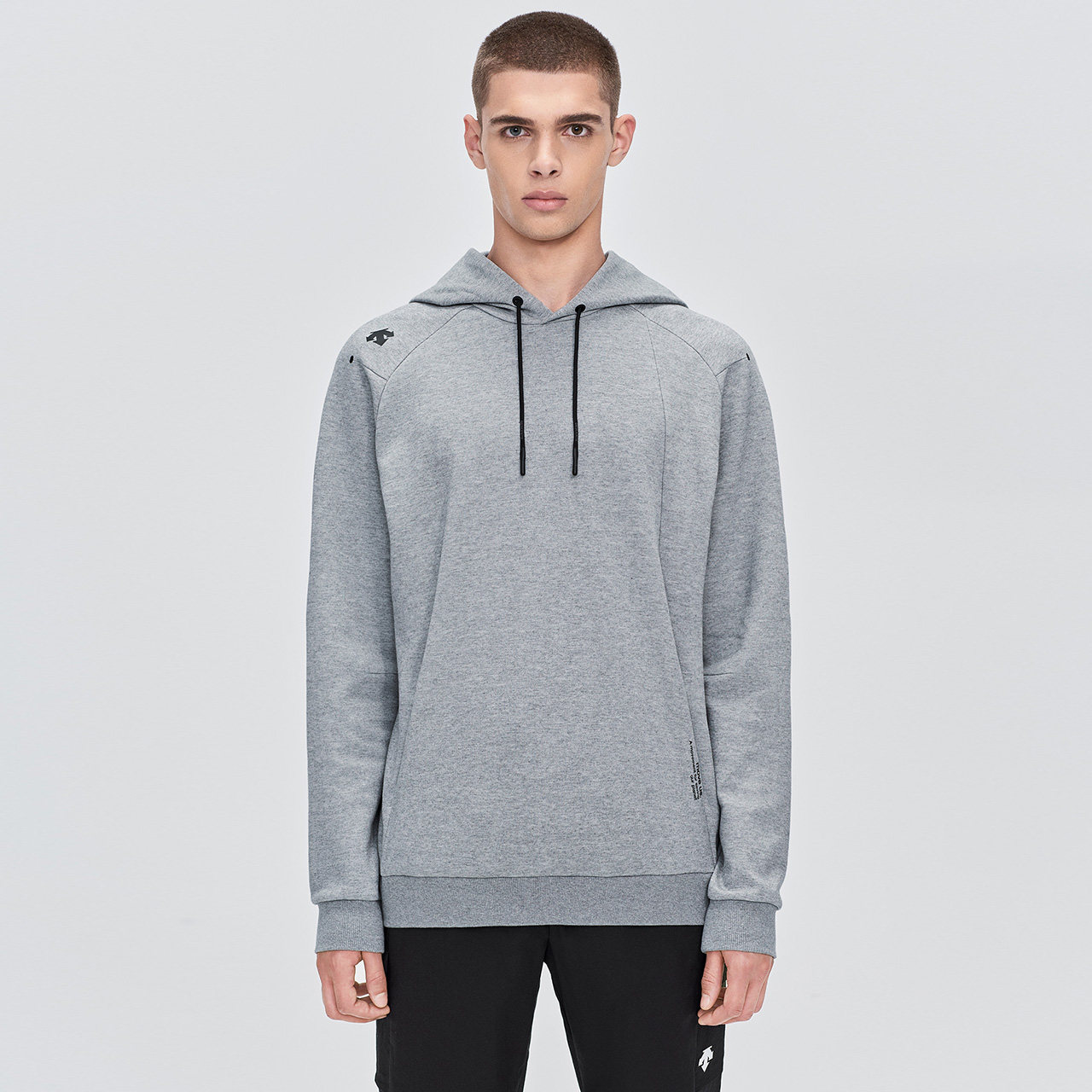 DESCENTE DiSante ELEMENT Men's Lianhood Sports Shirt D1421UHD85