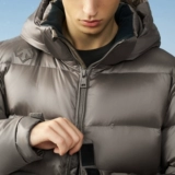 Спортивная демисезонная удерживающая тепло короткая толстовка с капюшоном для отдыха, куртка