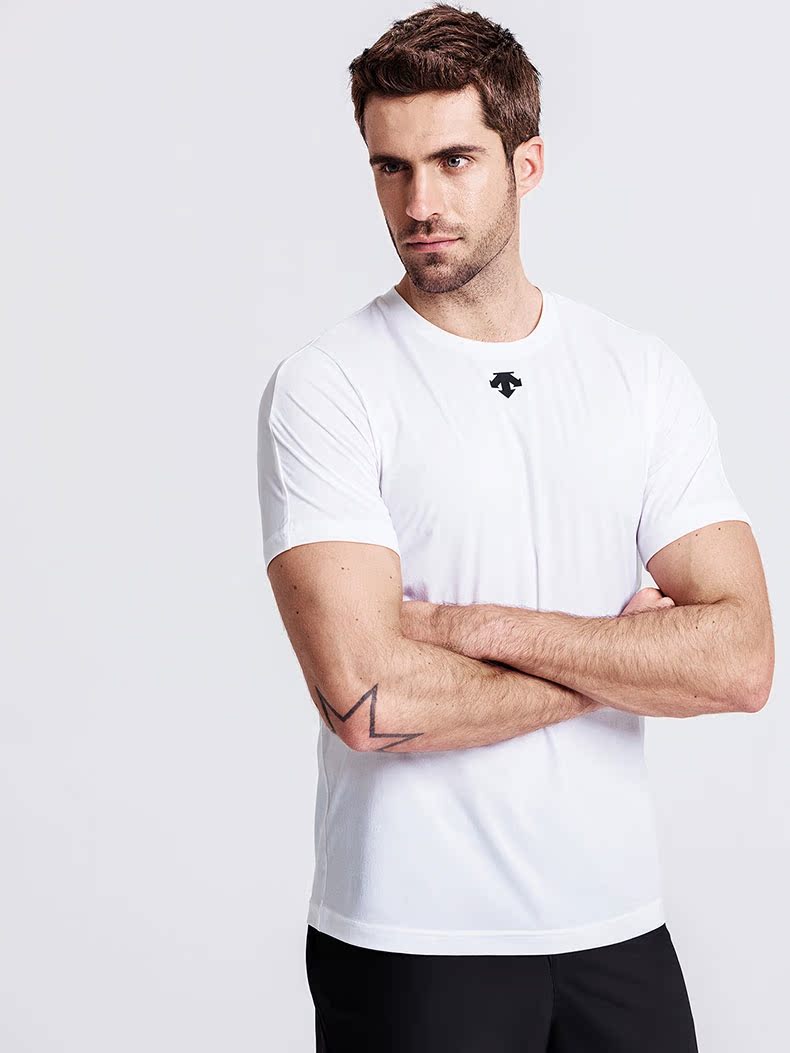 DESCENTE Di Sant TOUGH Vải dệt kim nam ngắn tay ngắn D8221TTS13 - Áo phông thể thao áo thun lạnh nam adidas