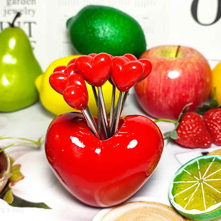 Home Creative Stainless Steel Fruit Fork Children Care Cabbage Strawberry European Fruit Sign Fork Set