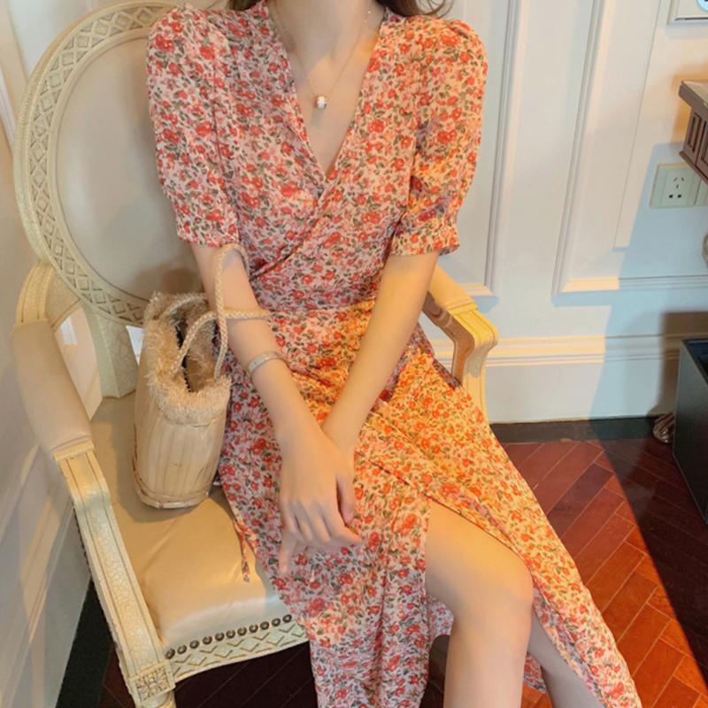Floral dress women's summer long version of retro high waist French V-neck loose temperament short-sleeved split Chiffon dress