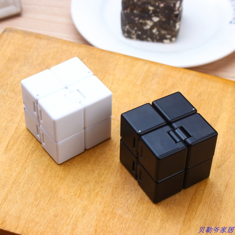 Khối lập phương thứ hai của Rubik Giới hạn biến đổi của Rubik Đồ chơi đa dạng Phát triển trí thông minh - Đồ chơi IQ