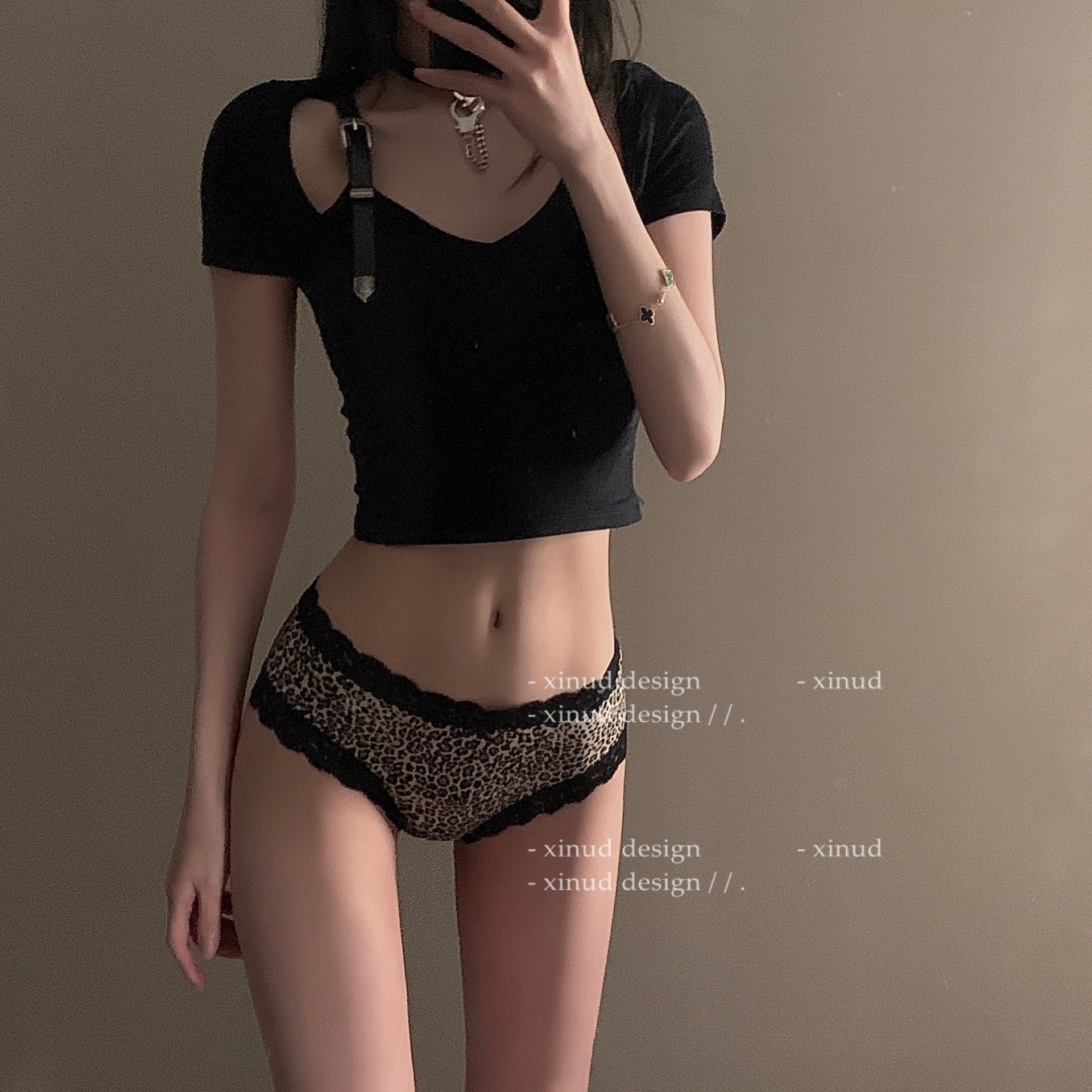 BAO WEN underwear women's summer thin section sentimental lace pure desire sexual confusion Europe and the United States seamless low waist cotton crotch women's triangle