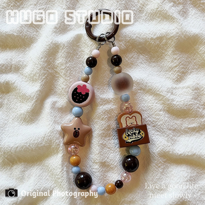HUGO Strawberry Toast Star Beaded Phone Charm Bag Charm Keychain Phone Strawberry Toast (same style as seen on Xiaohongshu)