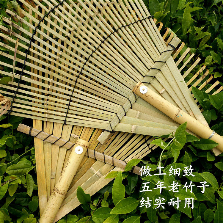 Bamboo rake gardening gardening agricultural tools grass rake grass rake grass leaf large rake bamboo bear hand prop rake bamboo texture