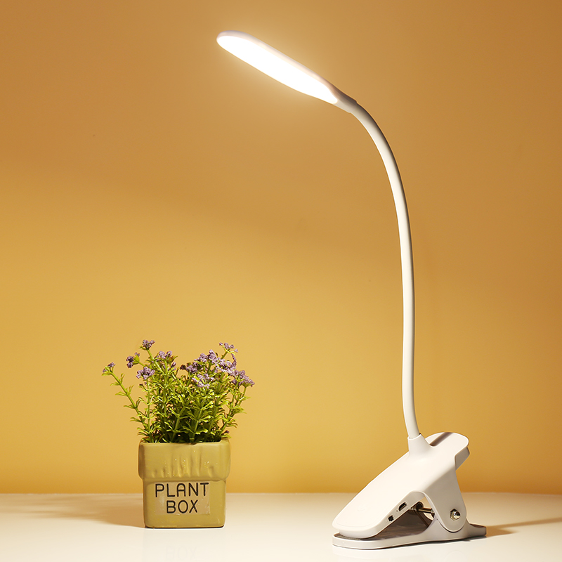Table lamp Eye protection Rechargeable Bed lamp for primary school students dormitory Reading night reading lamp Bedroom bed reading clip-on