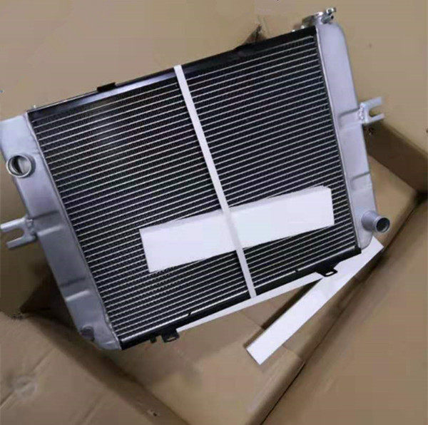 Heli stacker accessories water tank auxiliary factory aluminum 2-3 5 tons stacker water tank with 490 engine water tank radiator