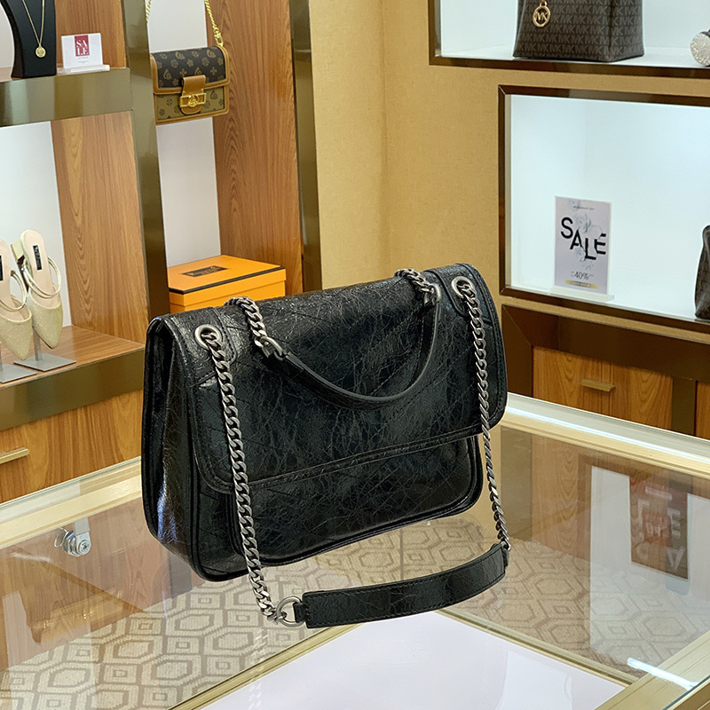 Cross-Border Trade 2026 New Genuine Leather Oil Wax Cowhide Chain Shoulder Crossbody Messenger Small Square Bag for Women, Light Luxury