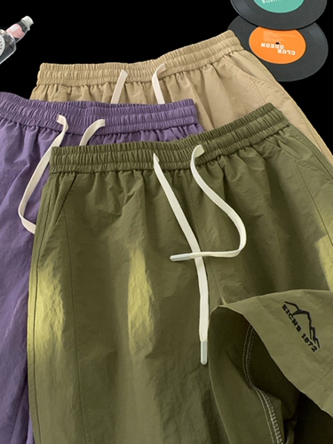 Сиреневые быстросохнущие дышащие пляжные шорты, спортивные дизайнерские ретро штаны, подходит для подростков, свободный крой, тренд сезона, в американском стиле