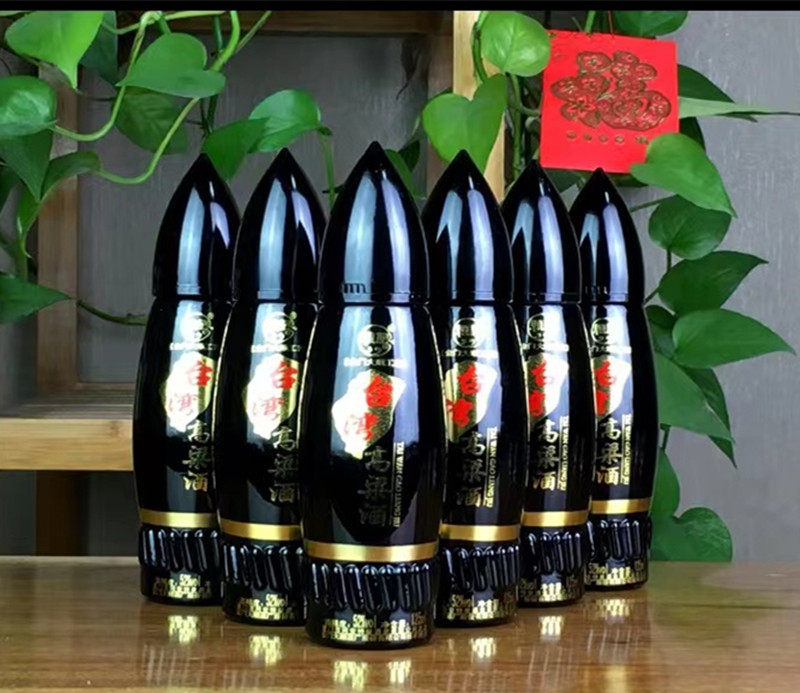 台湾高粱酒52度金门白酒整箱125ML*8瓶纯粮食酒浓香型酒台湾小酒评价