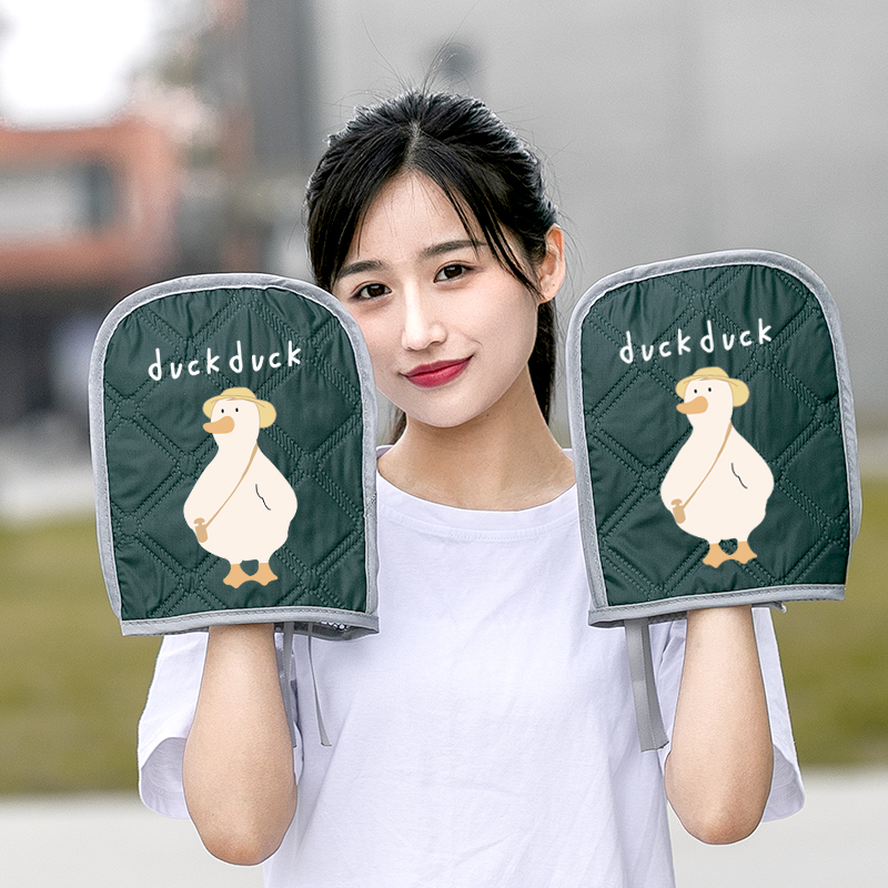 Summer electric vehicle sunscreen gloves battery handle sleeve windproof waterproof summer tram motorcycle UV protection handle