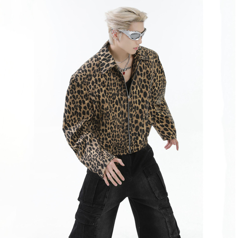 European and American Style Leopard Print Washed Denim Jacket for Men and Women, Autumn Lapel Design, Short Loose Retro Shoulder-Padded Jacket European and American Style Leopard Print Washed Denim Jacket for Men and Women, Autumn Lapel Design, Short Loose Retro Shoulder-Padded Jacket