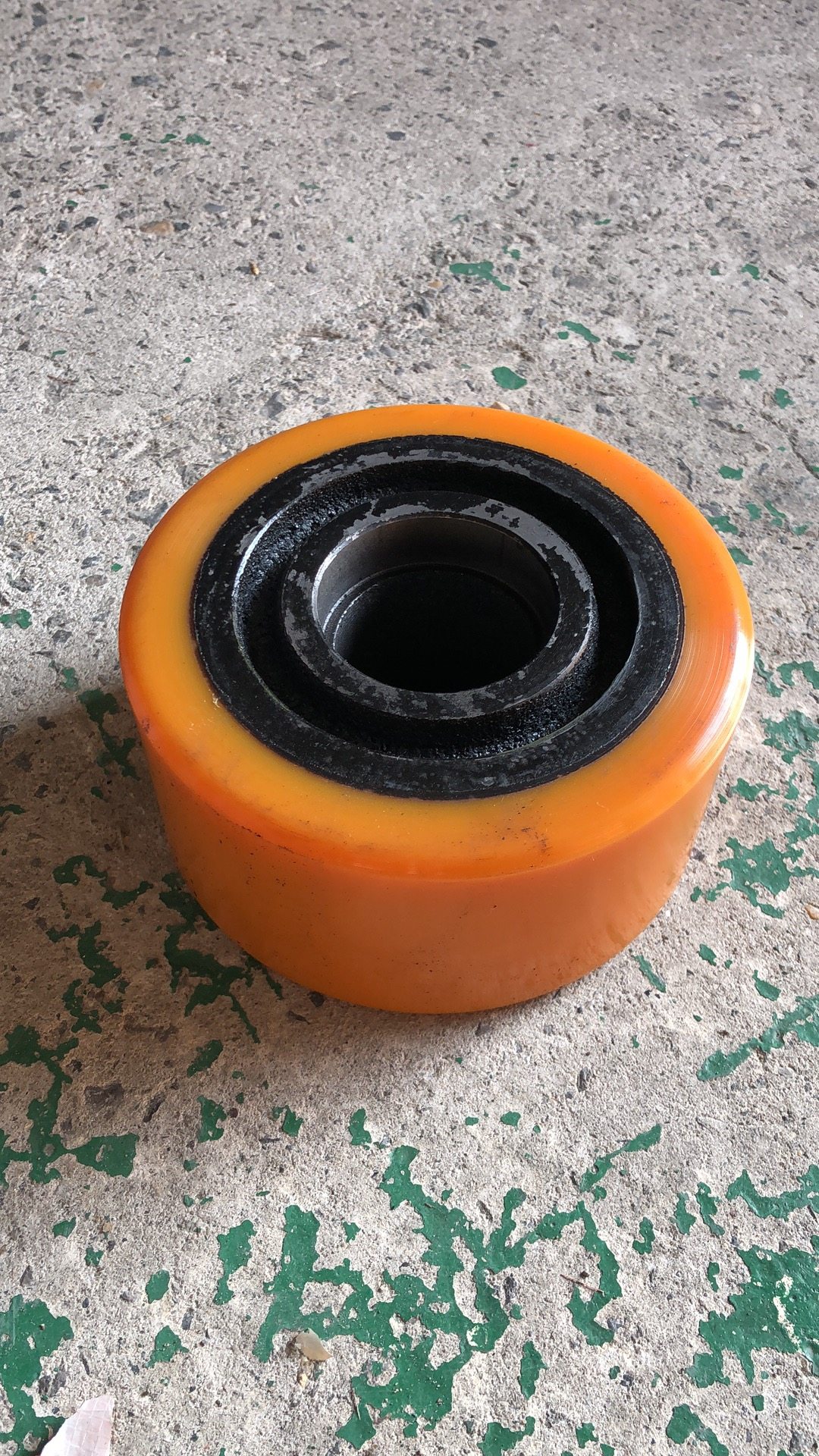 Electric stacker Jungheinrich ERE120 ECE118 support wheel frame 125*60 balance wheel bracket auxiliary wheel