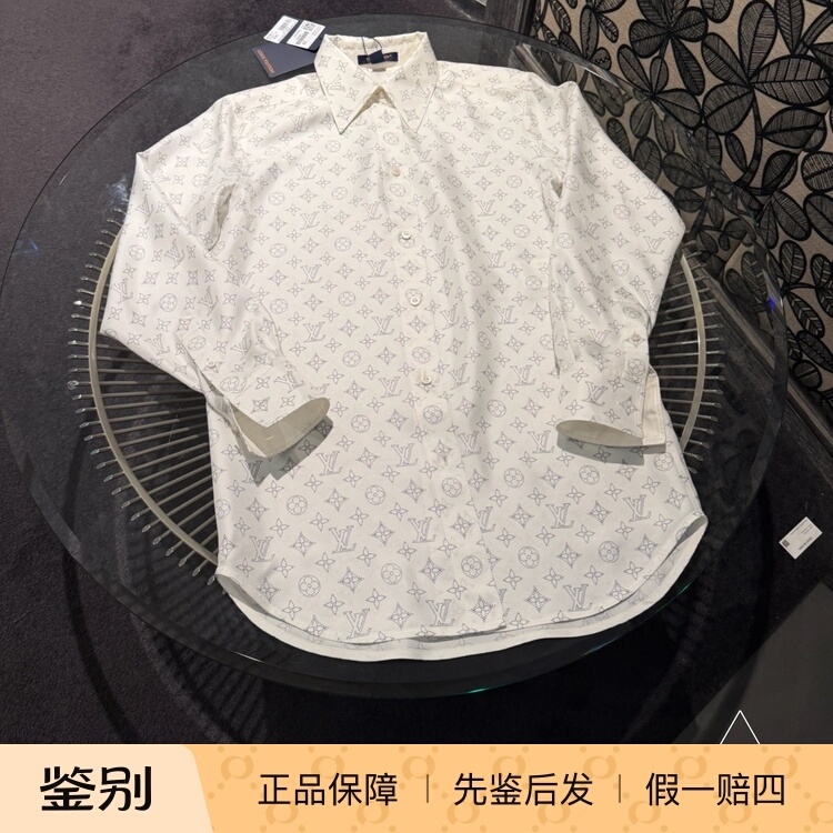 Lv/Louis Vuitton 26 Spring/Summer Women's Lapel Full Logo Long Sleeve Shirt Paris Cute Cat Authentic Purchase 1Ak167 Lv/Louis Vuitton 26 Spring/Summer Women's Lapel Full Logo Long Sleeve Shirt Paris Cute Cat Authentic Purchase 1Ak167