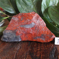 Guilin chicken blood Jade exquisite natural jade mouth material fine black background red wool original stone 2 13kg