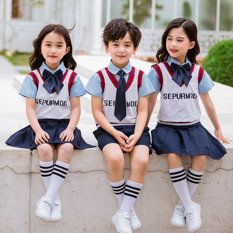 Kindergarten uniforms summer primary and secondary school students class uniforms school uniforms fake two-piece suits red six-one children's performance clothes tide