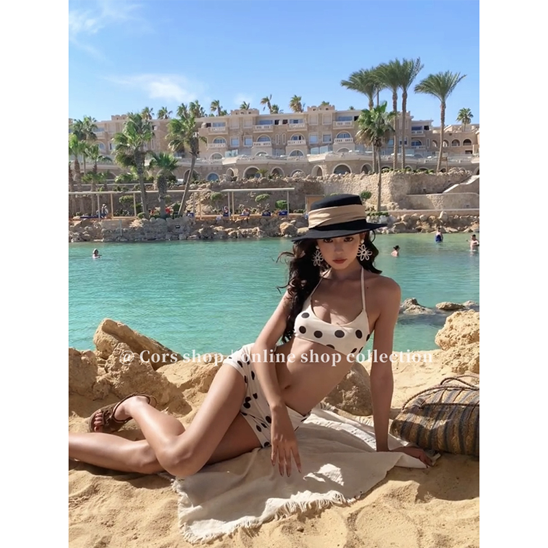 Soft and Comfortable European and American Style Beach Resort Hot Spring White Polka Dot Halter Neck Bra and Shorts Bikini Two-Piece Set