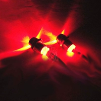 Обе световые версии красного света