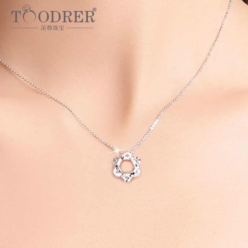 Platinum necklace female pt950 platinum necklace female six-star set of refining fashion light luxury hipster to send girlfriend