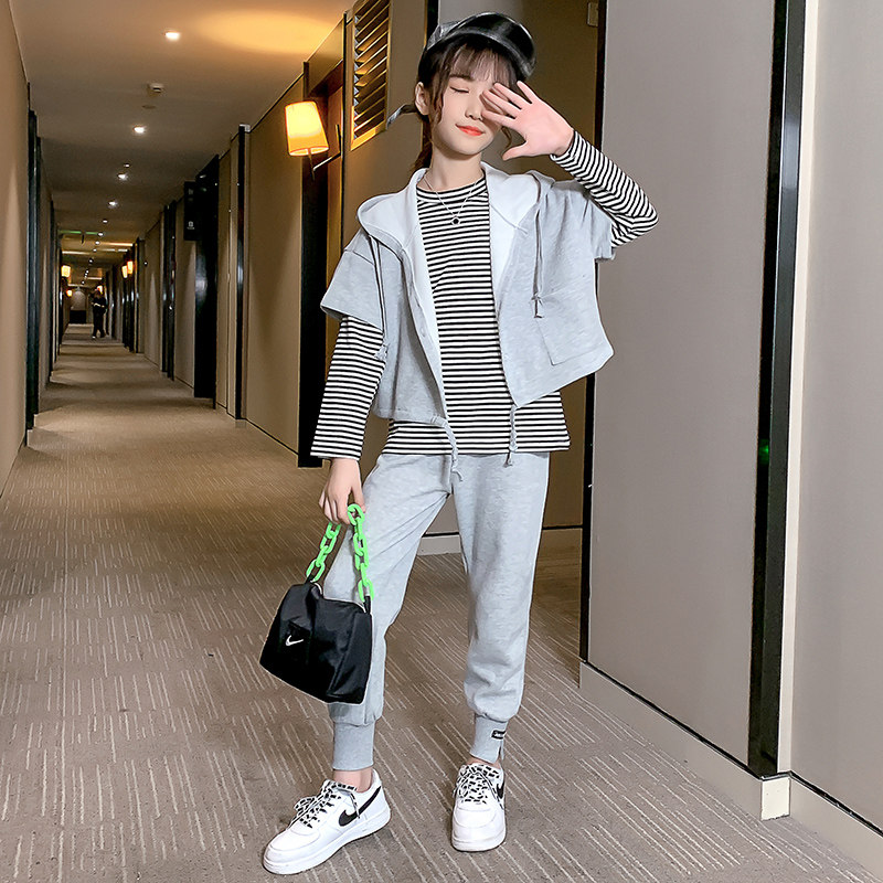 Girls Spring and Autumn Set 2023 new casual fashion sports Han - shan girl spring dress three pieces